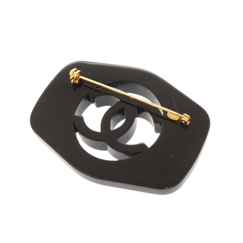 Chanel CC Logo Vintage Plastic Black Brooch — view 3