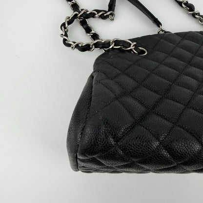 Chanel CC Logo Quilted Chain Shoulder Bag Black Caviar Leather Vintage — view 9