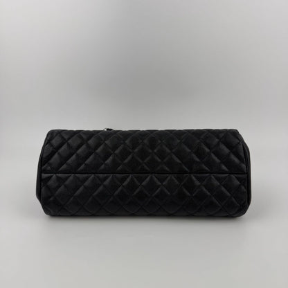 Chanel CC Logo Quilted Chain Shoulder Bag Black Caviar Leather Vintage — view 5