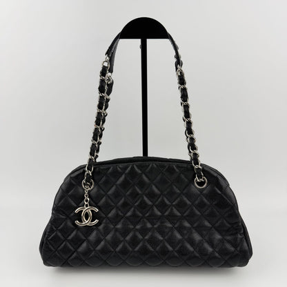 Chanel CC Logo Quilted Chain Shoulder Bag Black Caviar Leather Vintage
