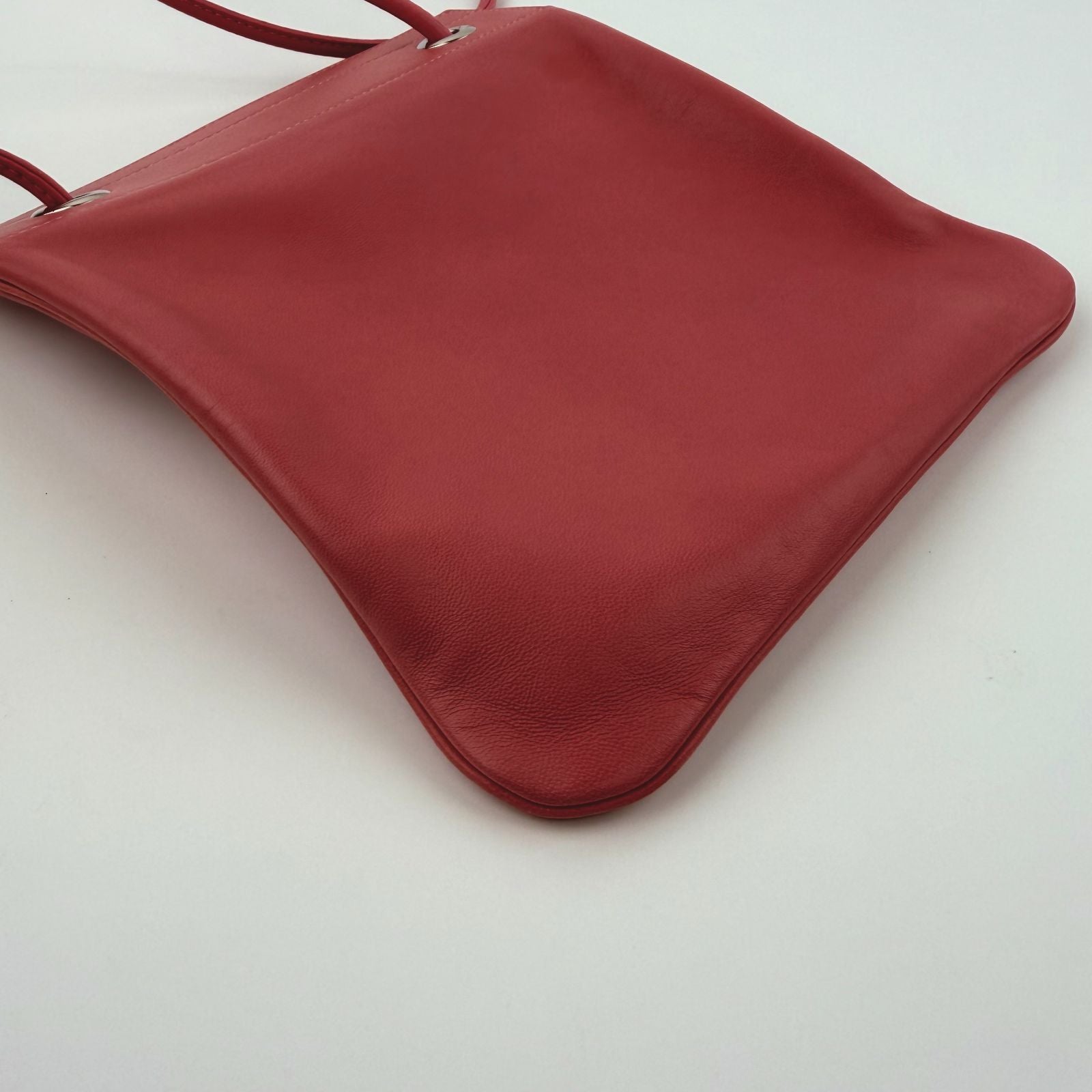 Hermes Sac Ali Numini Shoulder Bag Rose Azalea Swift Vintage — view 9
