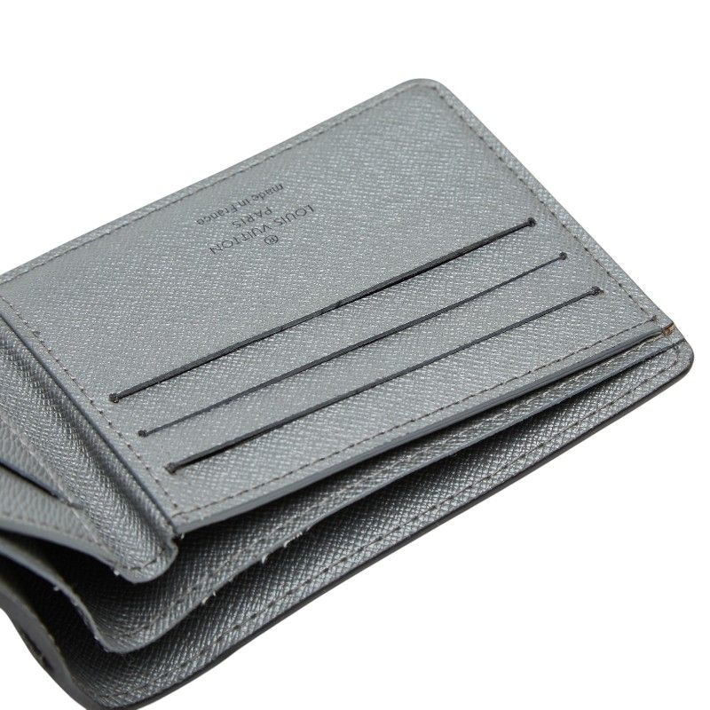 Louis Vuitton Taigarama Portefeuille Multiple Bifold Wallet Silver Leather — view 8