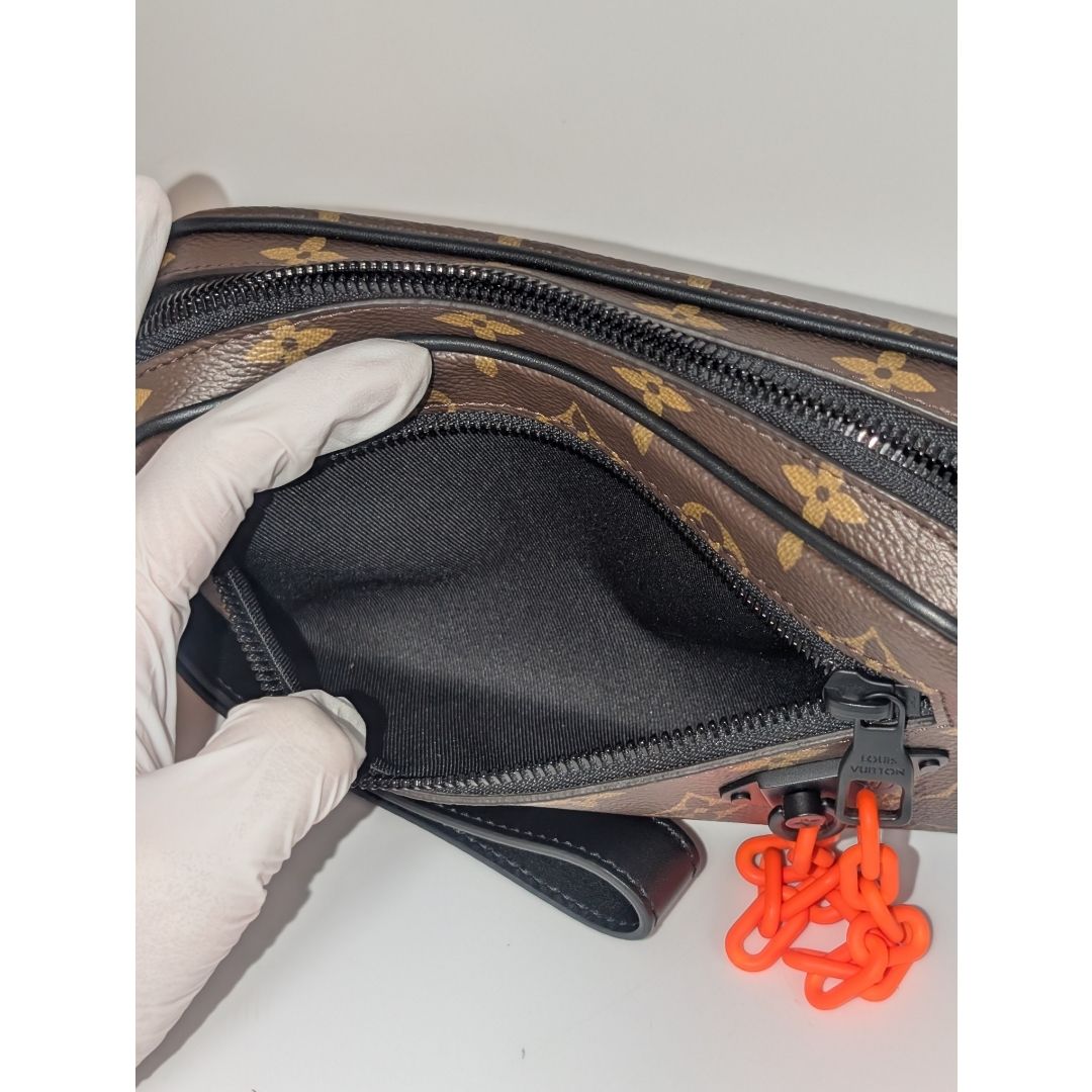 Louis Vuitton Almost Pochette Volga Monogram Solar — view 8