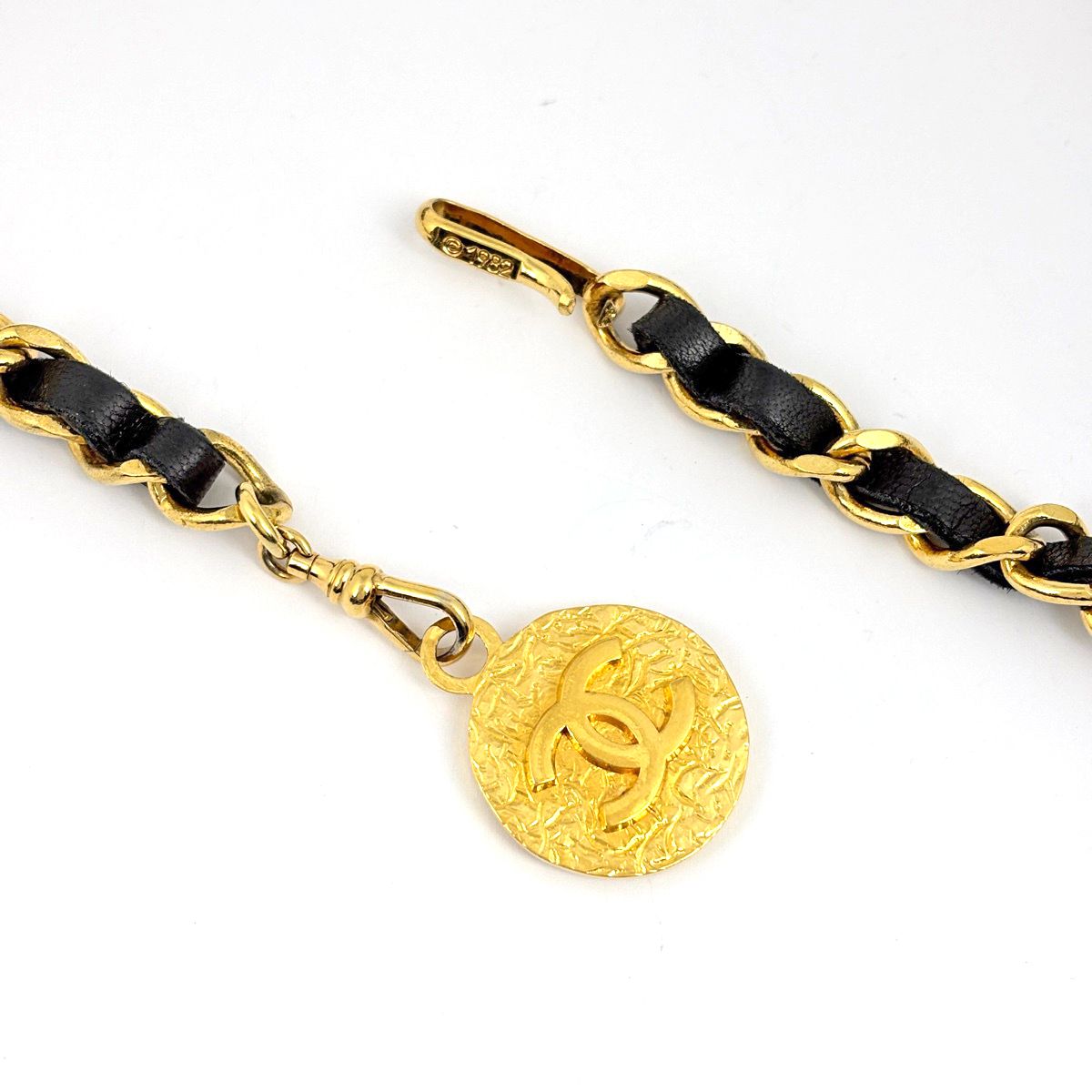 Chanel CC Logo Chain Belt Leather Gold Black — view 3