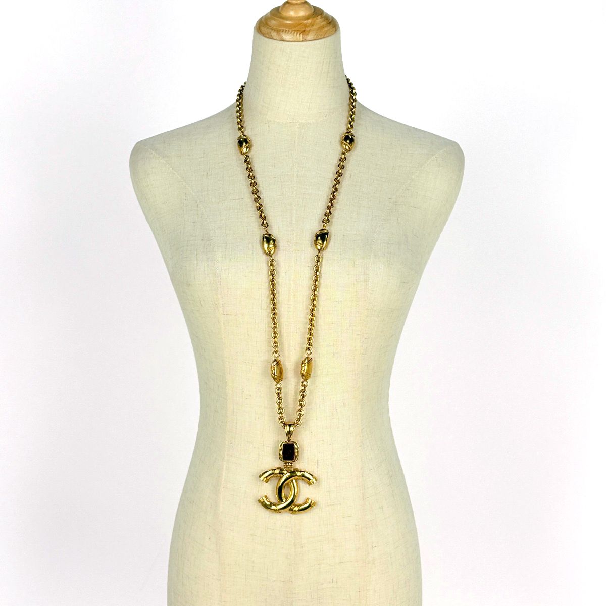 Chanel CC Logo Color Stone Necklace Gripoix Long Gold Plated — view 7