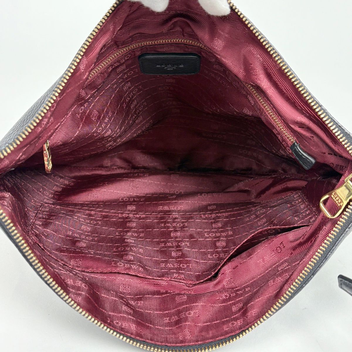 Loewe Logo Shoulder Bag Leather Black — view 6