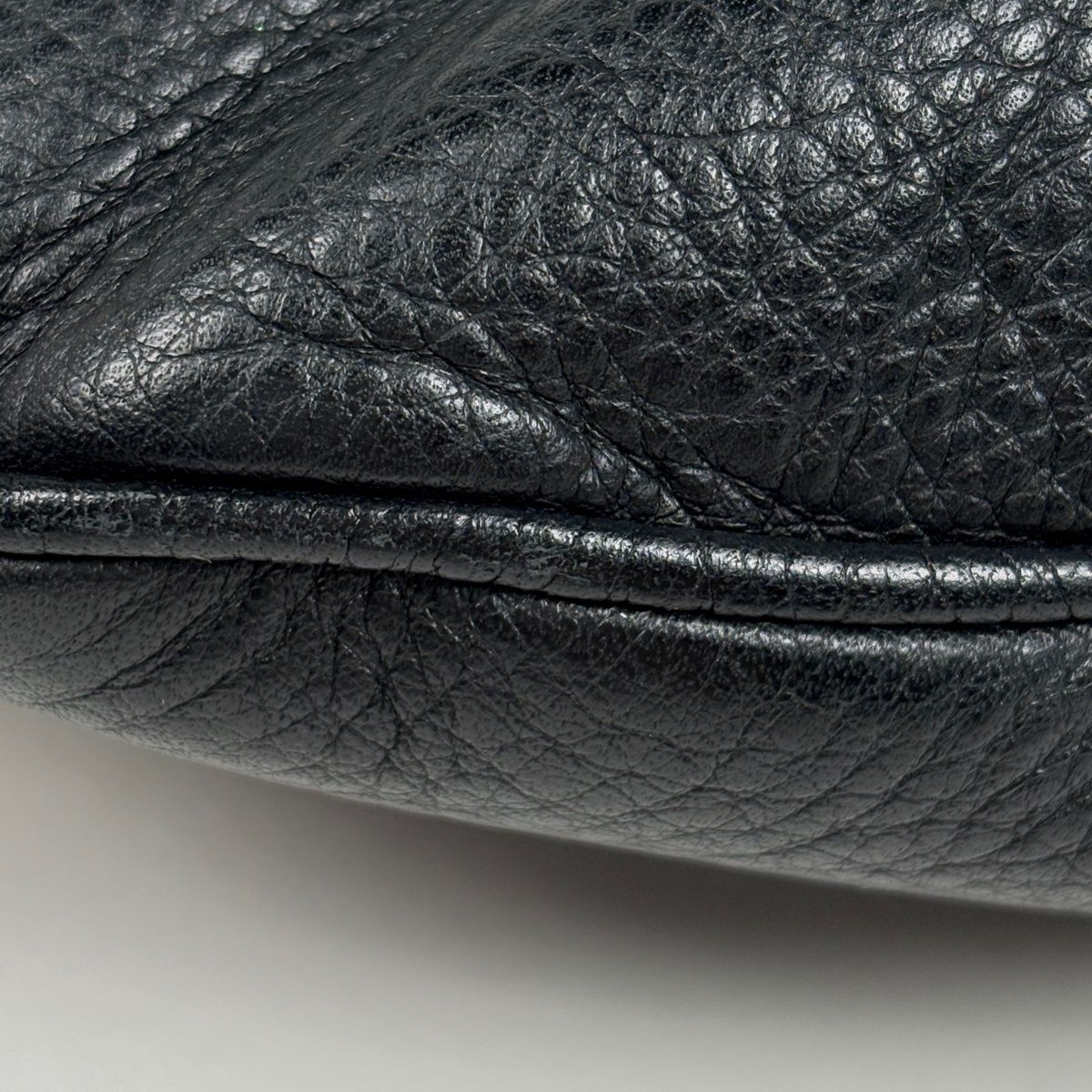 Loewe Logo Shoulder Bag Leather Black — view 3