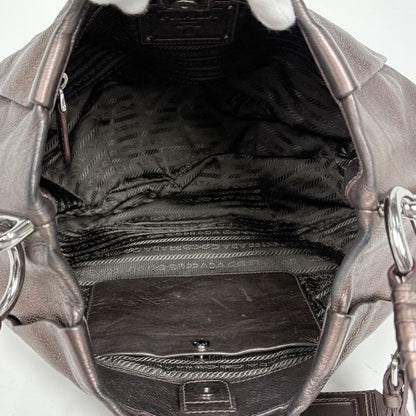 Prada Logo Shoulder Bag Leather Blanc — view 7