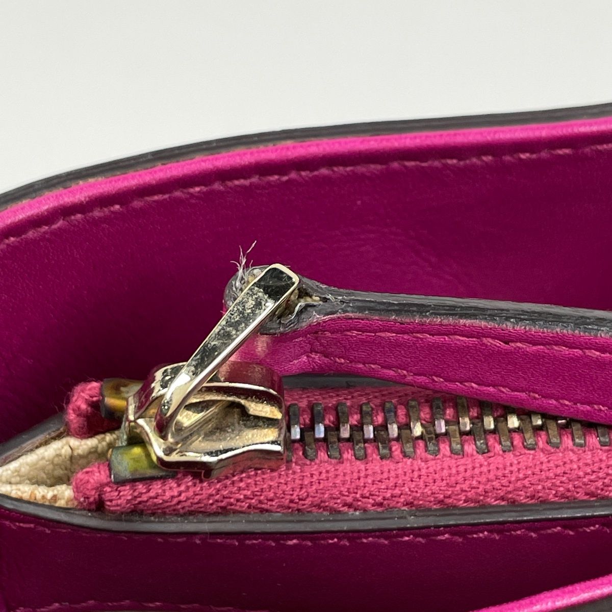 Gucci Micro Tote Enamel Patent Leather Pink — view 7