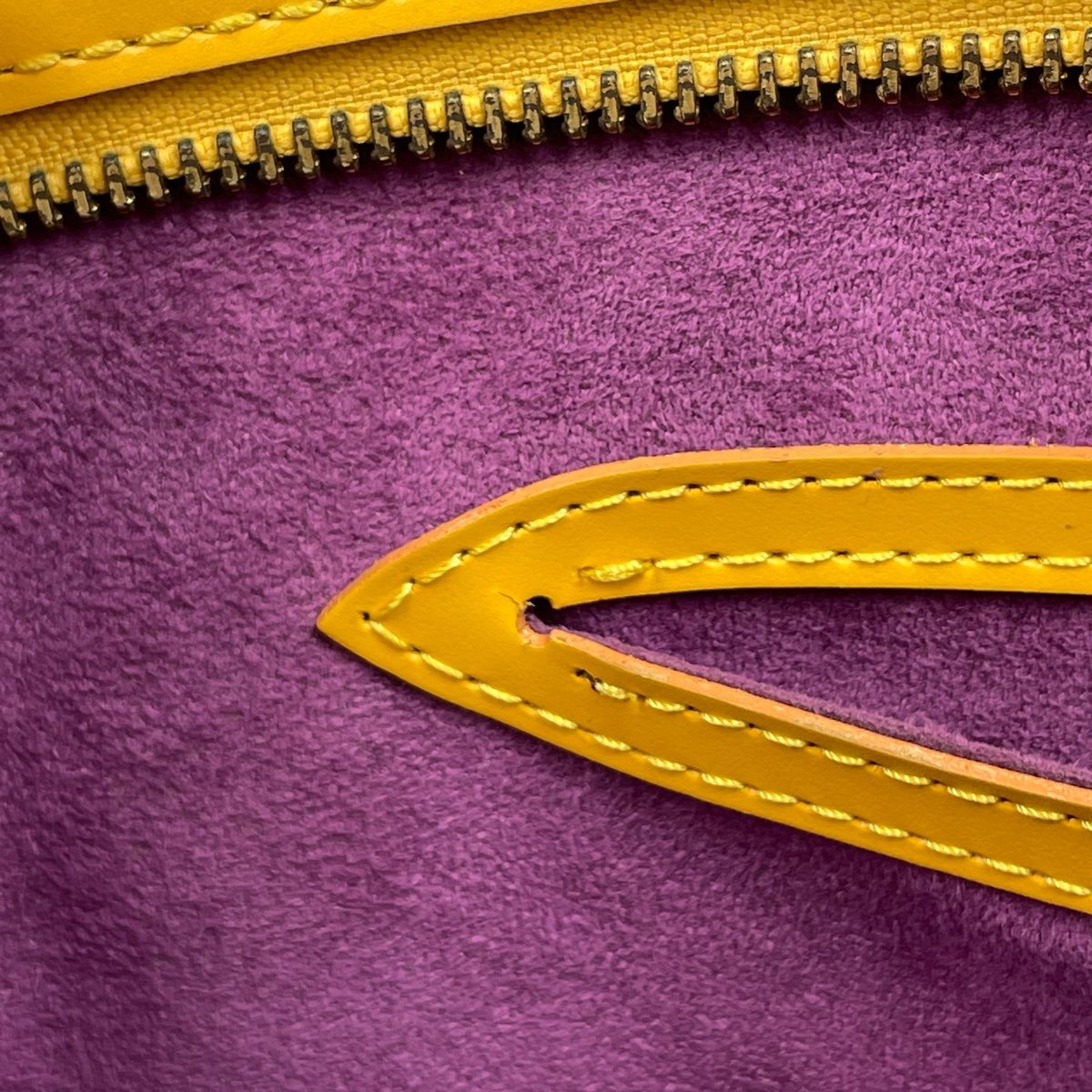 Louis Vuitton Saint Jacques Handbag Epi Tassili Yellow — view 7