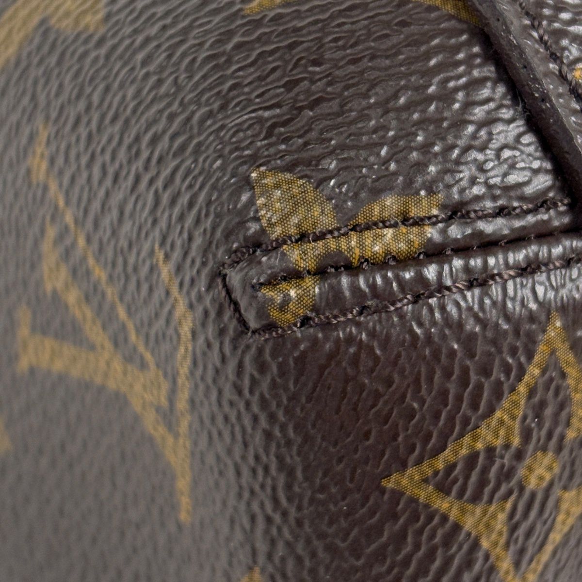 Louis Vuitton Montaigne MM Shoulder Bag 2-Way Monogram Brown — view 3