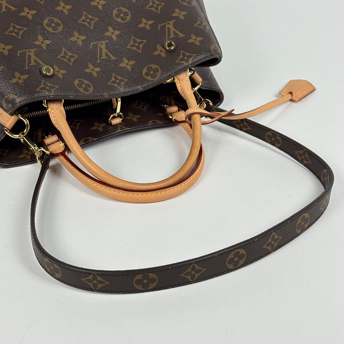 Louis Vuitton Montaigne MM Shoulder Bag 2-Way Monogram Brown — view 6