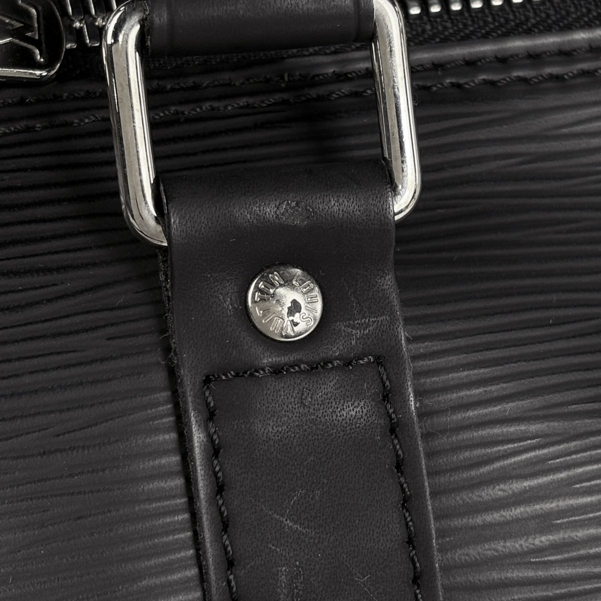Louis Vuitton Keepall 45 Boston Bag Epi Noir — view 5