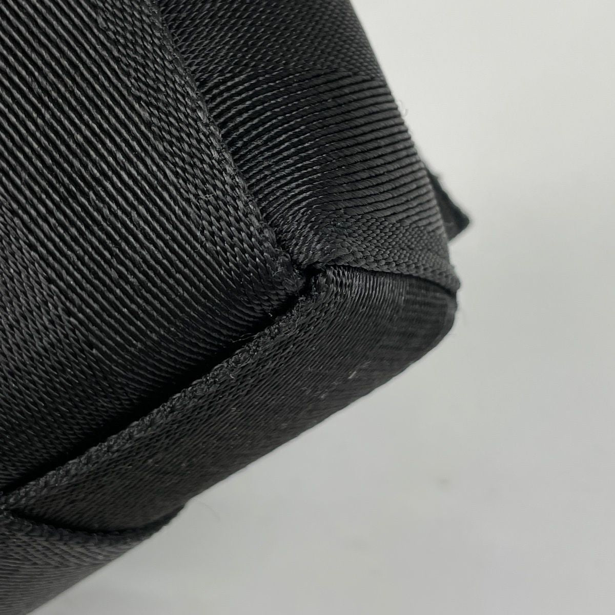 Bottega Veneta Intrecciato Webbing Shoulder Bag Polypropylene Cassette Fabric — view 3