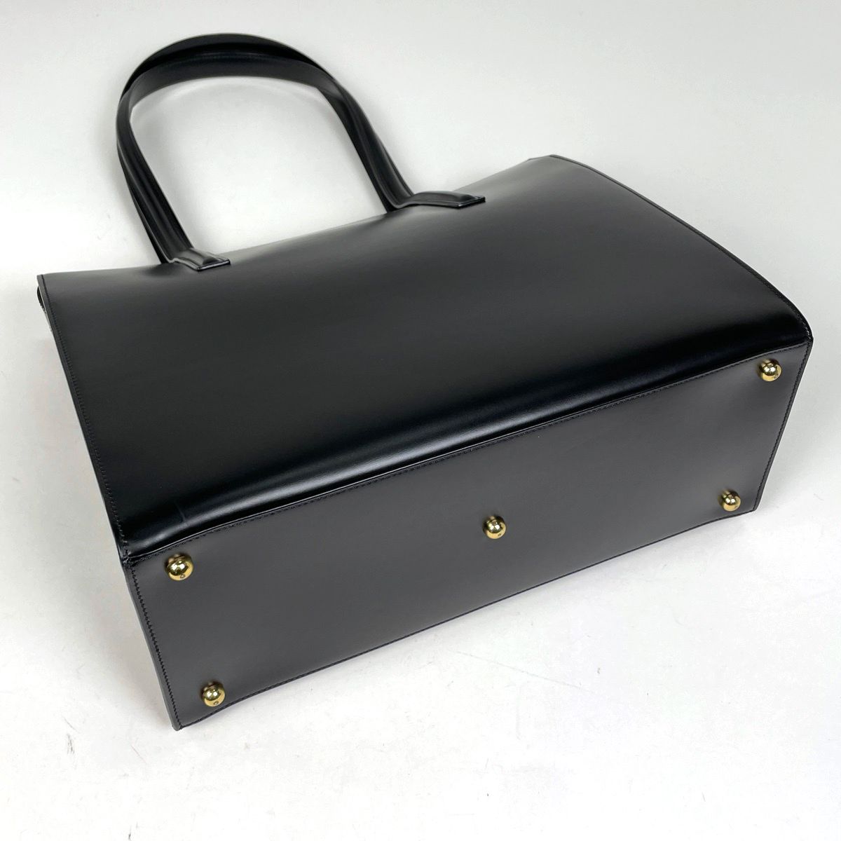 Cartier Shoulder Bag Panthere Motif Leather Black — view 2