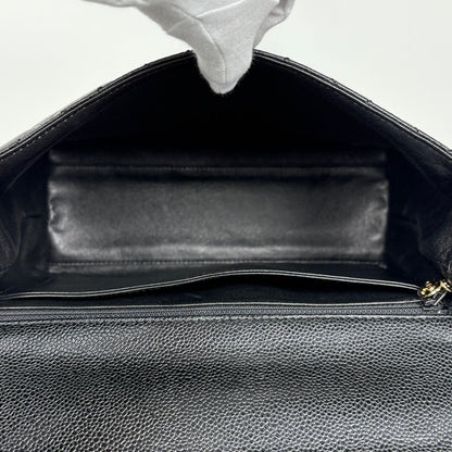 Chanel CC Logo Handbag Quilted Caviar Leather Black — view 7