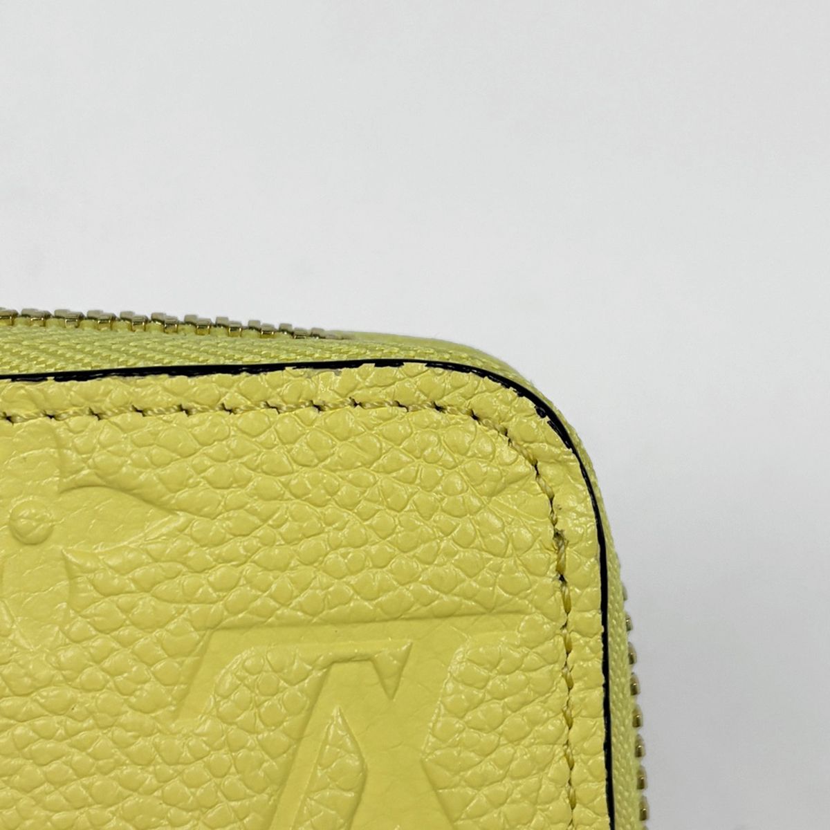 Louis Vuitton Zippy Wallet Monogram Empreinte Yellow — view 3