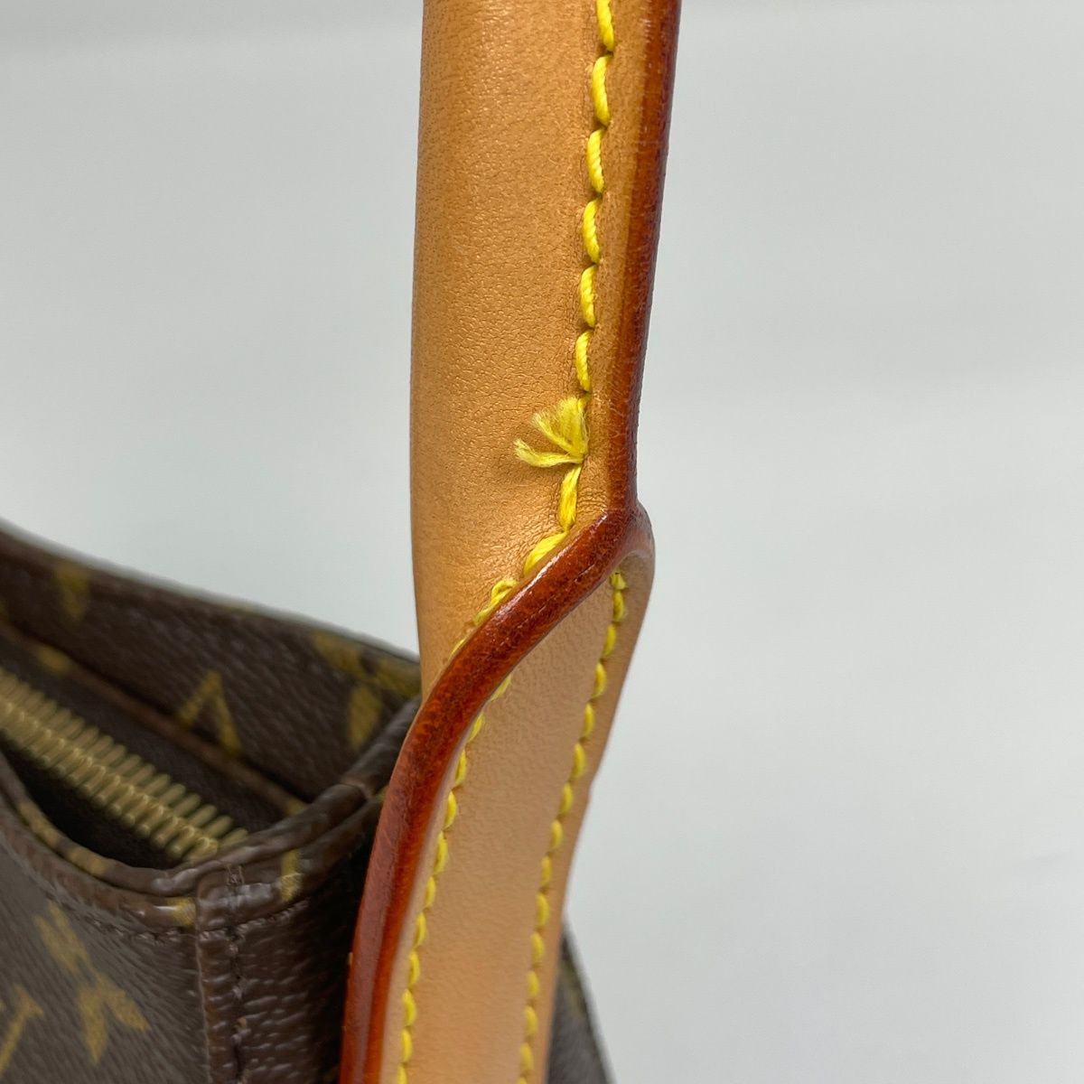 Louis Vuitton Looping MM Shoulder Bag Monogram Brown — view 5
