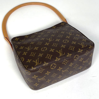 Louis Vuitton Looping MM Shoulder Bag Monogram Brown — view 2