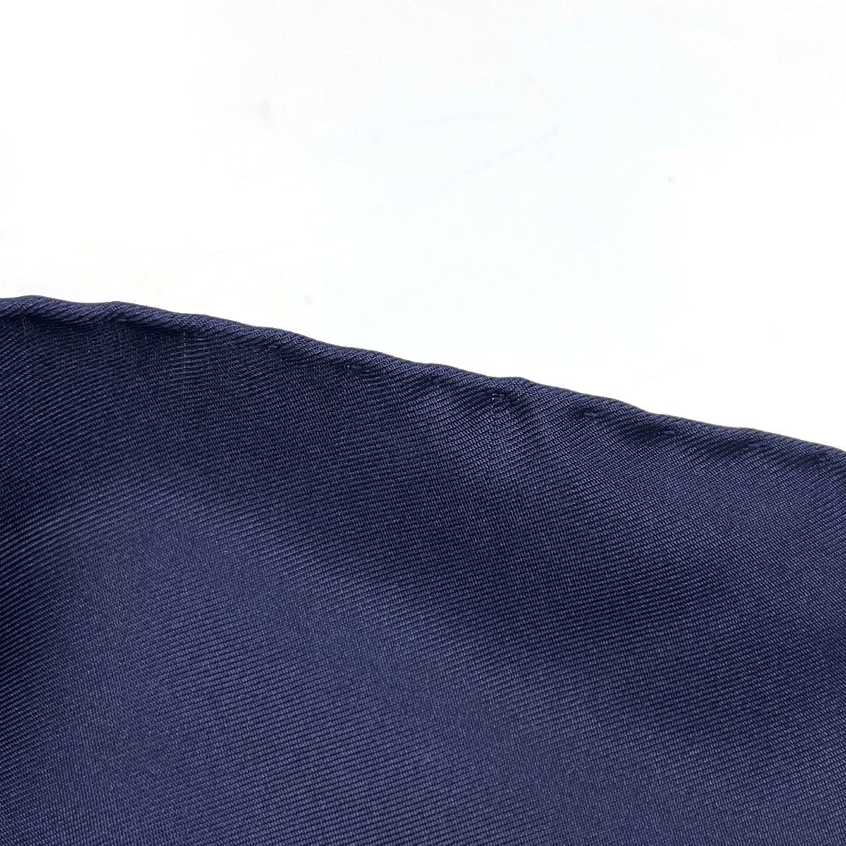 Hermes Carre 90 Cavaliers Peuls Horseman of the Poul Tribe Scarf Silk Navy — view 4