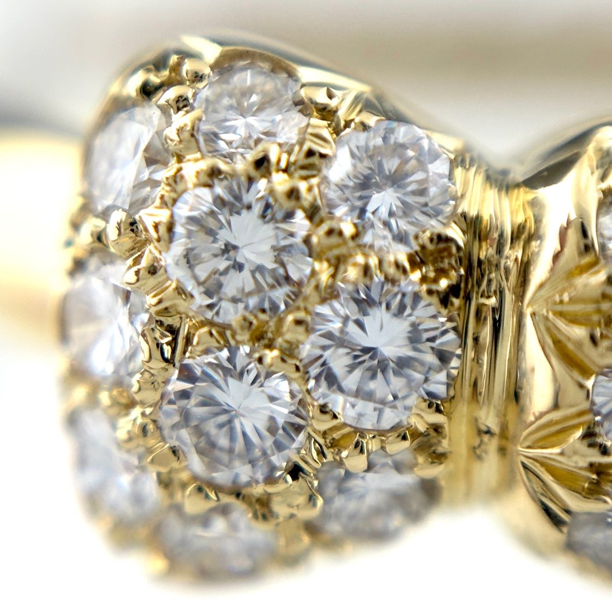 Van Cleef & Arpels Ribbon Motif Ring YG Yellow Gold Pave Diamond 750 18k — view 4