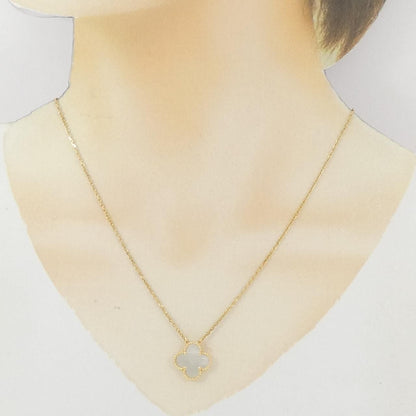 Van Cleef & Arpels Vintage Alhambra Necklace — view 5