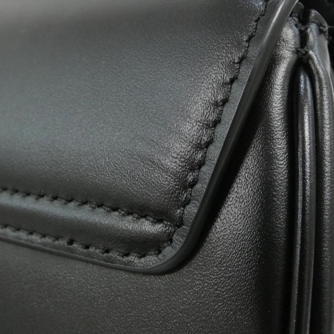 Celine 16 Mini — view 5