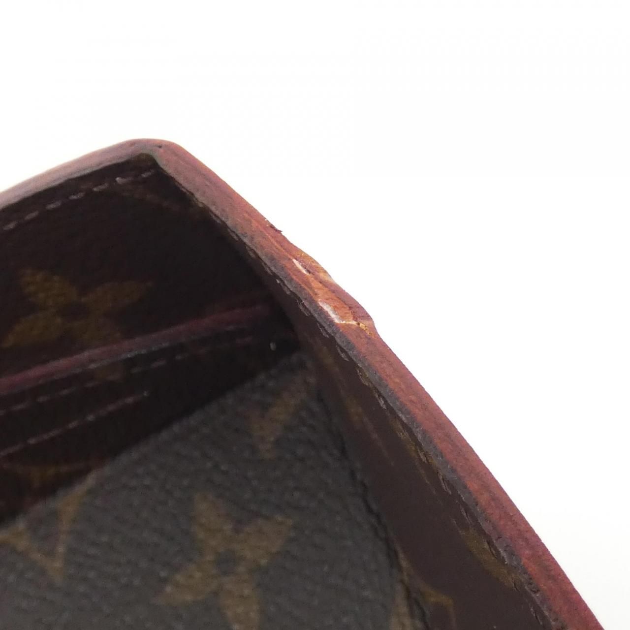 Louis Vuitton Monogram Vido Poche MM Tray — view 6