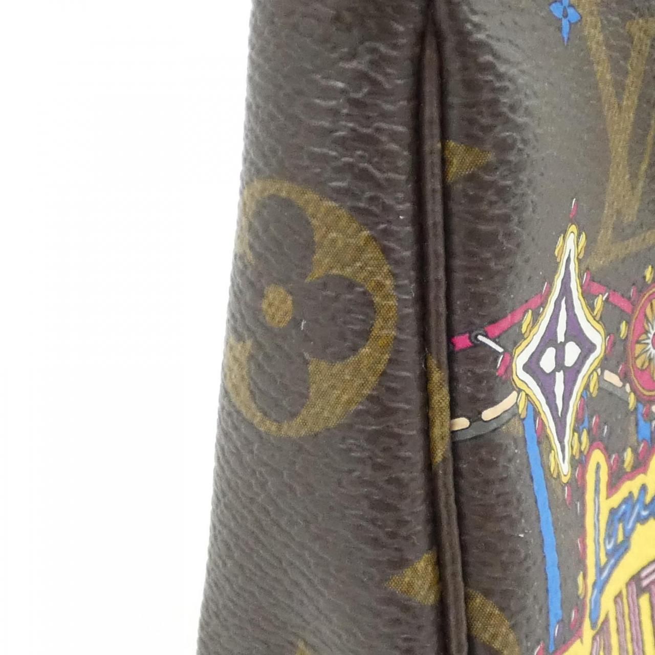 Louis Vuitton Monogram Mini Pochette Pouch — view 4
