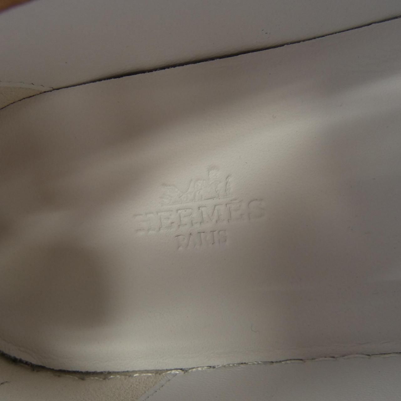 Hermes Game Kelly Buckle Sneakers — view 6