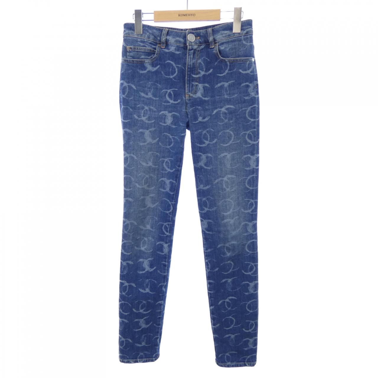 Chanel Jeans Blue