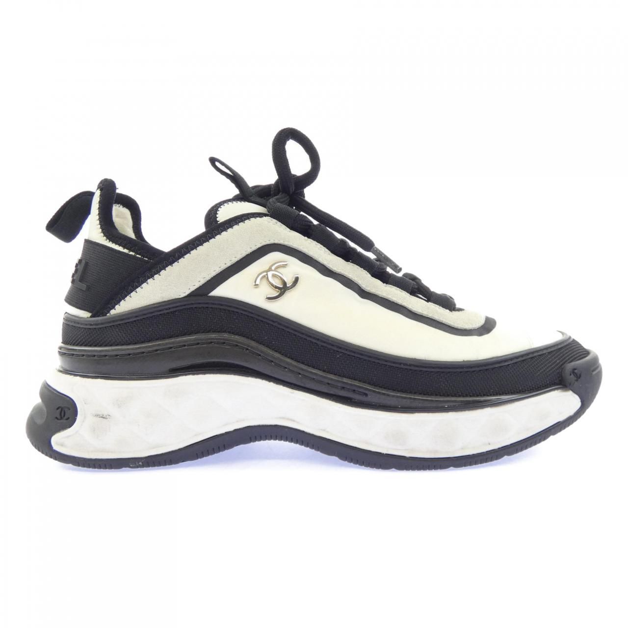 Chanel Sneakers White