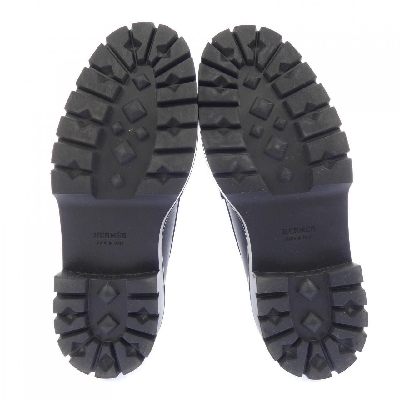 Hermes Icon Kelly Buckle Shoes — view 4