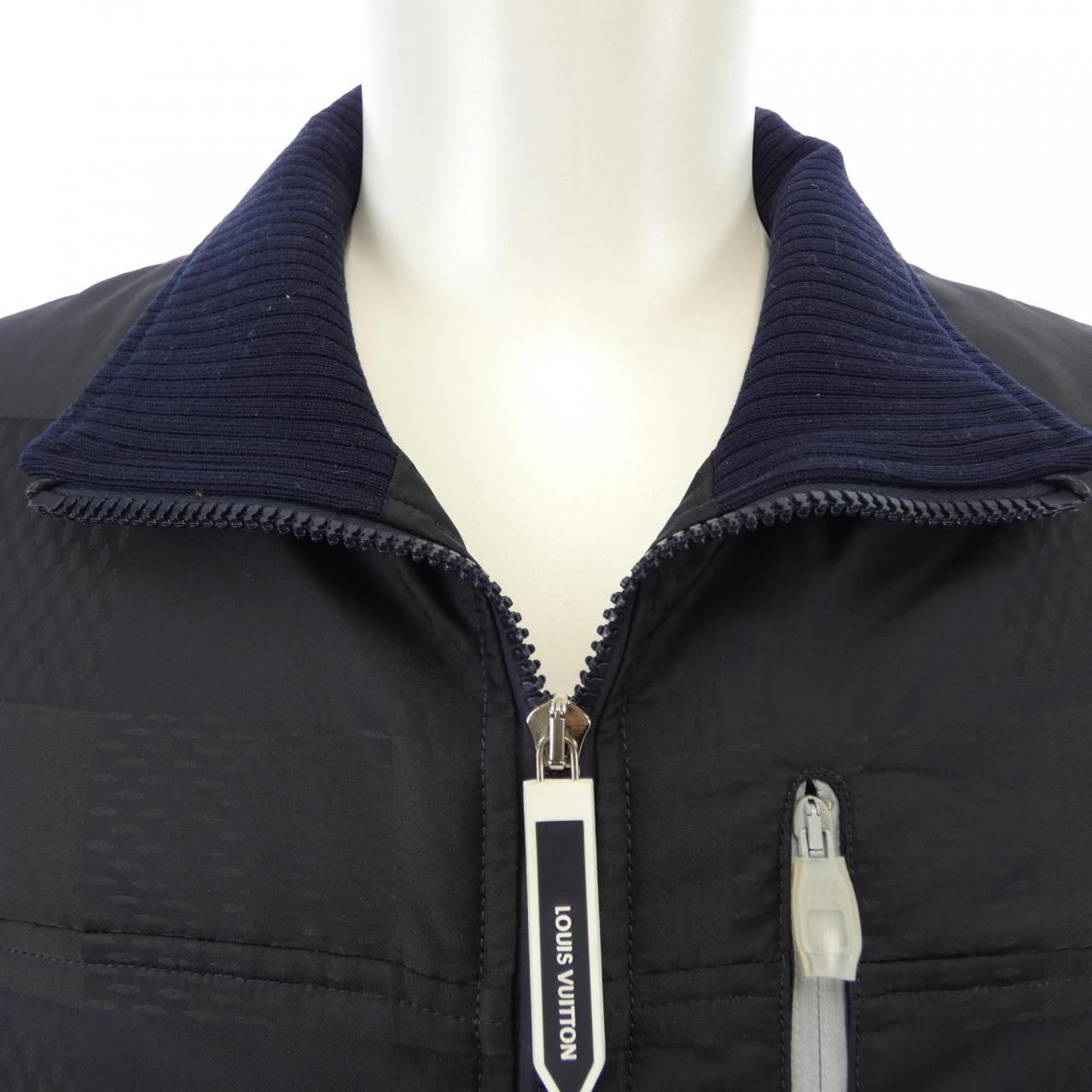 Louis Vuitton Vest Black — view 5