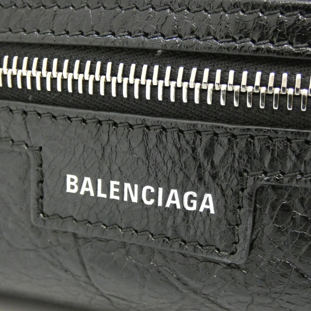 Balenciaga Superbusy XS Sling — view 4