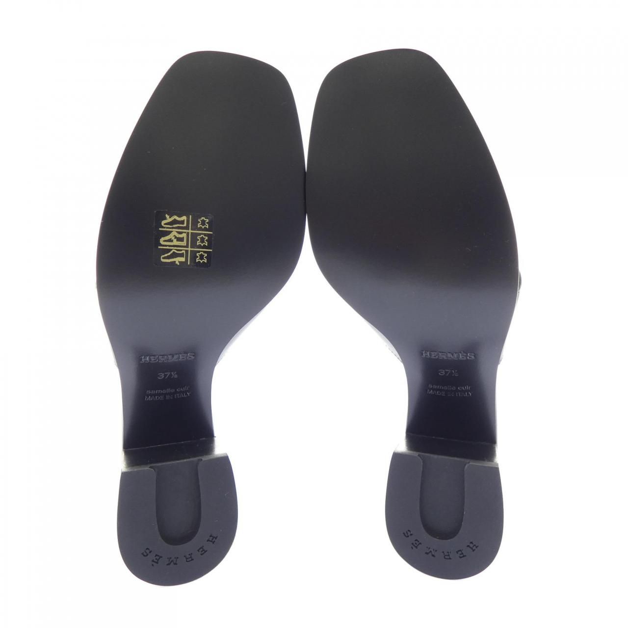 Hermes Area Helia Cut Details Sandals — view 4