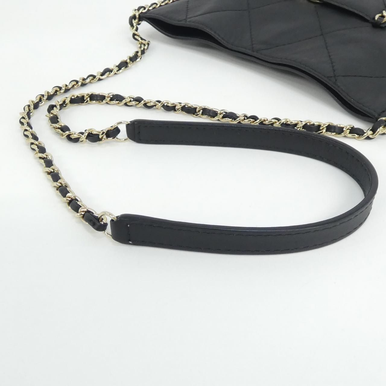 Chanel Shoulder Bag Black — view 6