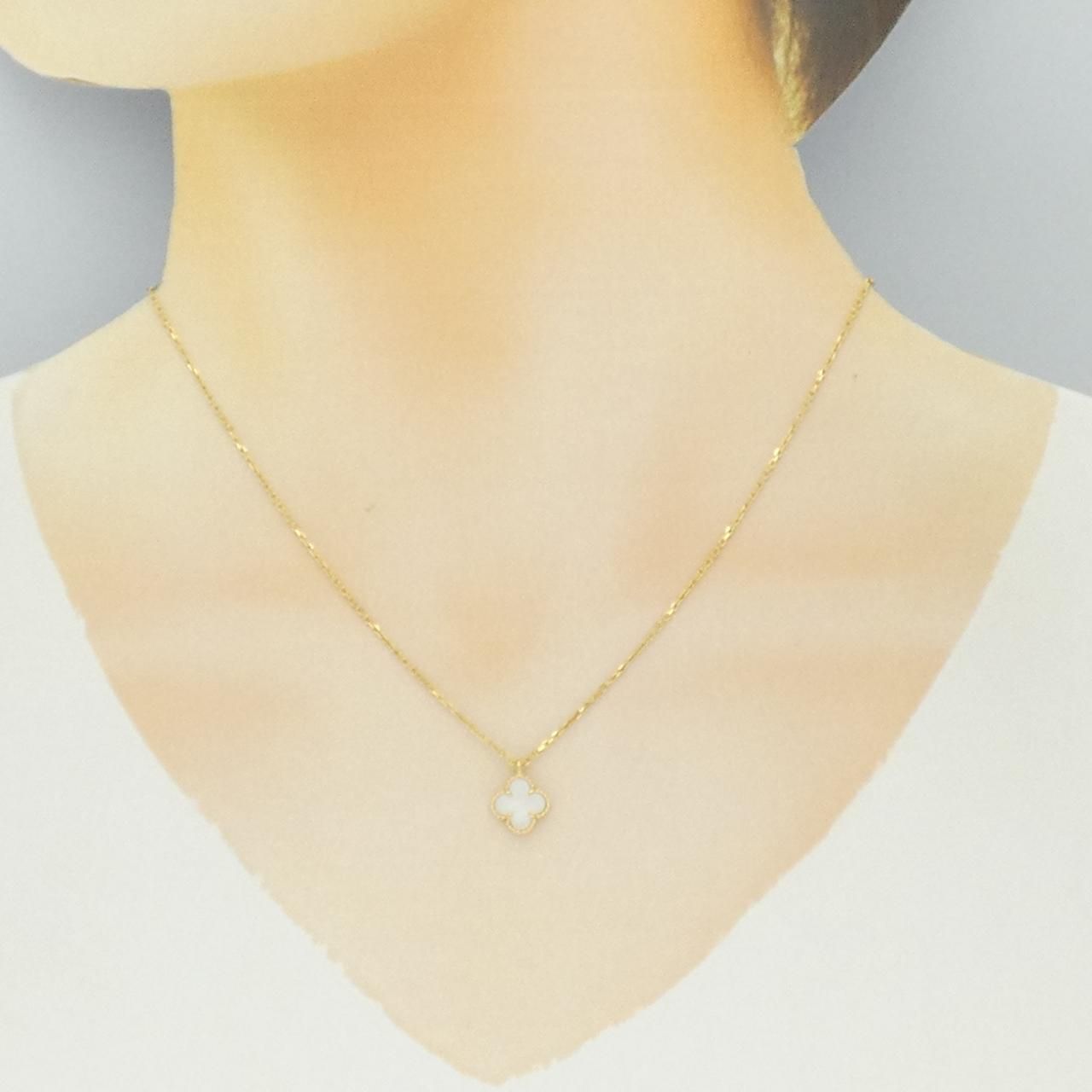 Van Cleef & Arpels Sweet Alhambra Necklace — view 5