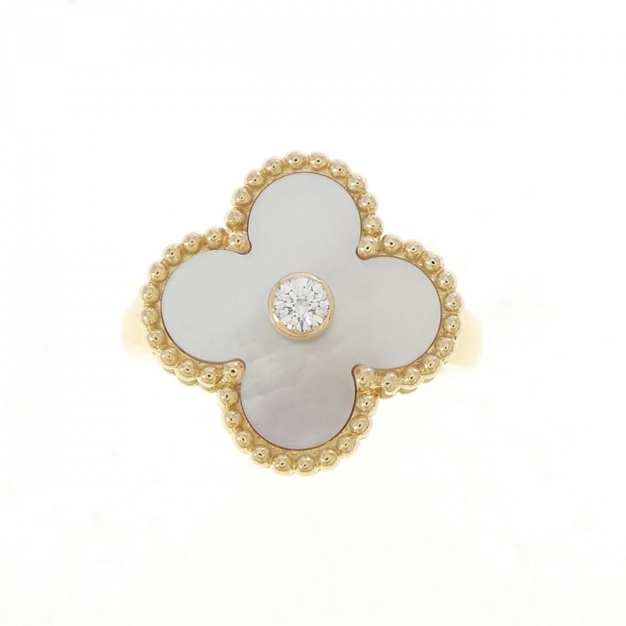 Van Cleef & Arpels Vintage Alhambra Ring — view 2
