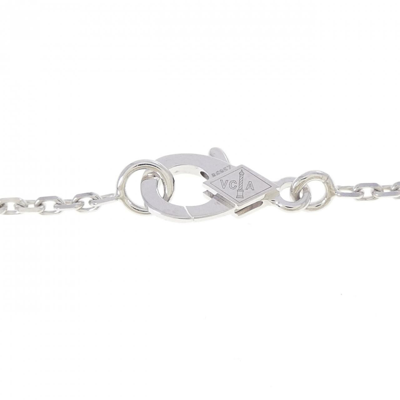 Van Cleef & Arpels Vintage Alhambra Holiday Limited Necklace — view 5