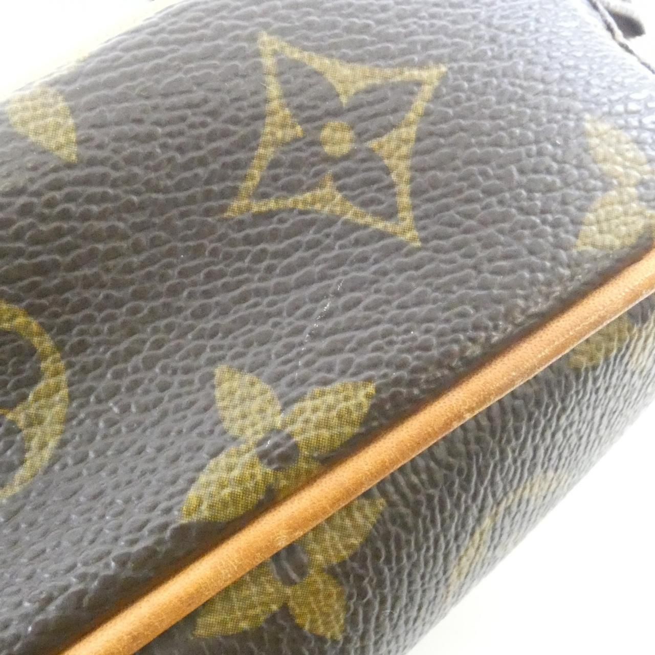 Louis Vuitton Monogram Pochette Gange — view 4