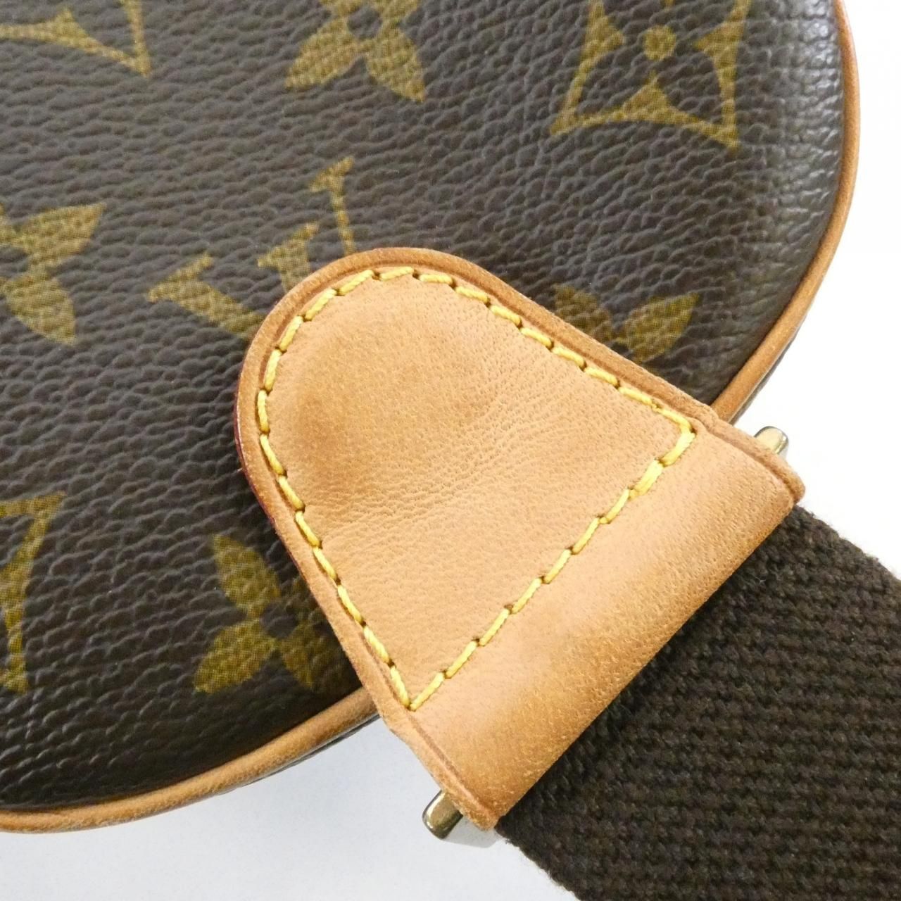 Louis Vuitton Monogram Pochette Gange — view 7