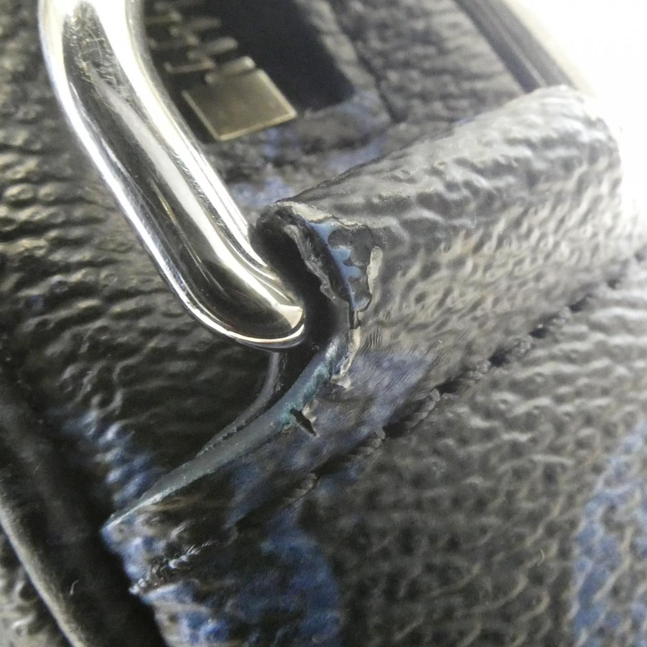 Louis Vuitton Monogram Record Christopher Wearable Wallet Shoulder — view 7