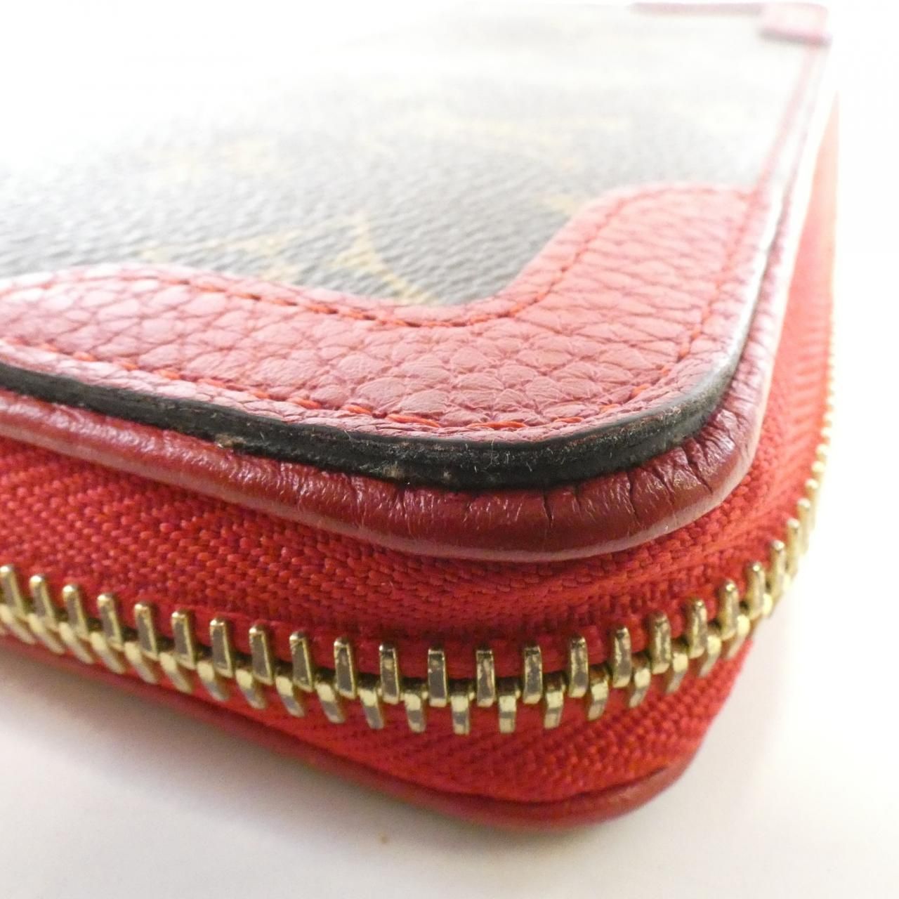 Louis Vuitton Monogram Zippy Wallet Retiro — view 3