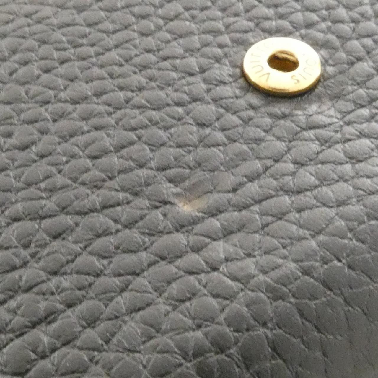 Louis Vuitton Taurillon Portefeuille Capucines Wallet — view 7