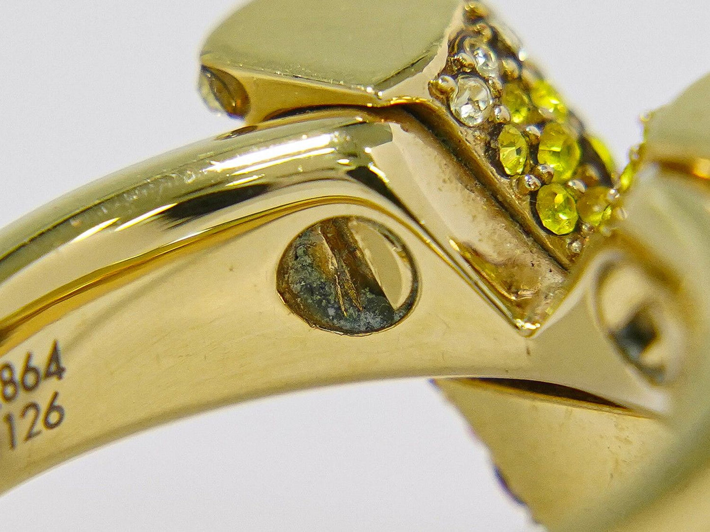 Louis Vuitton LV Essential Strass Rhinestone Ring S Gold Plated — view 5