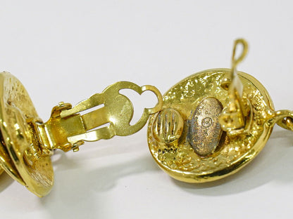 Chanel CC Logo Vintage Earrings Gold Plated — view 3