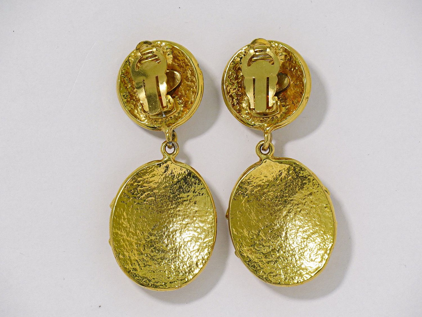 Chanel CC Logo Vintage Earrings Gold Plated — view 2
