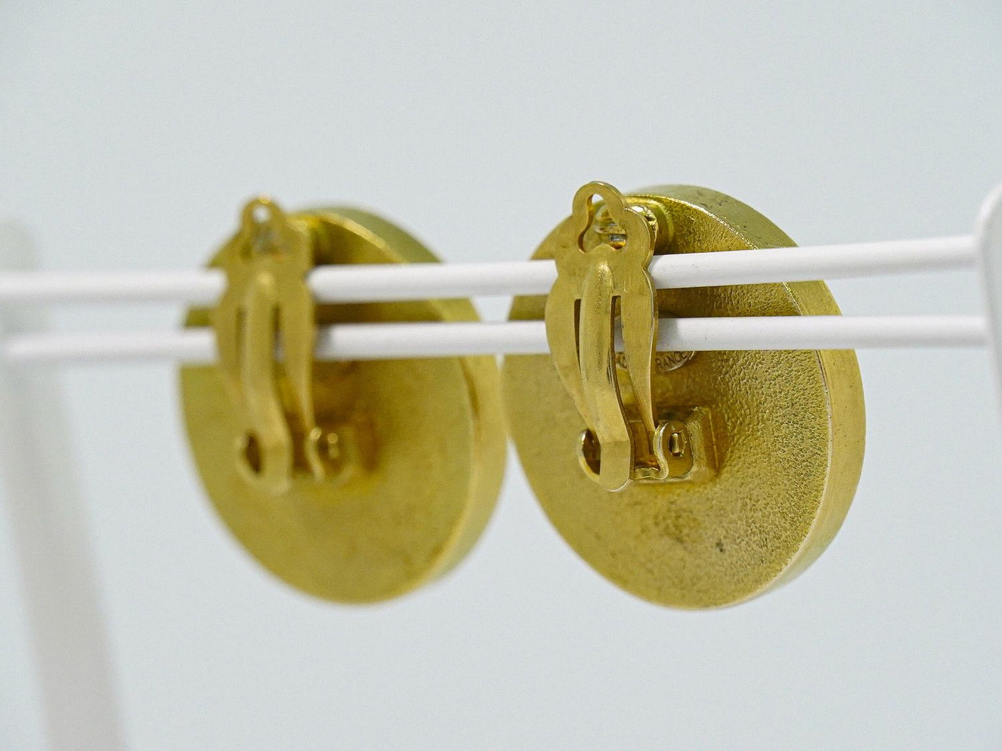 Chanel CC Logo Earrings Gold Plated — view 8