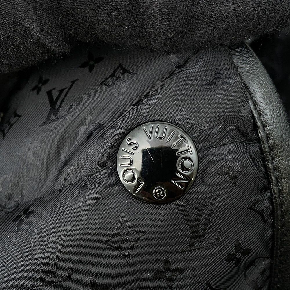 Louis Vuitton Down Jacket Monogram Nylon 100% 40 Vest 2-Way Black — view 6